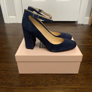 Ivanka Trump Heels - NEVER WORN. Sz 7.5